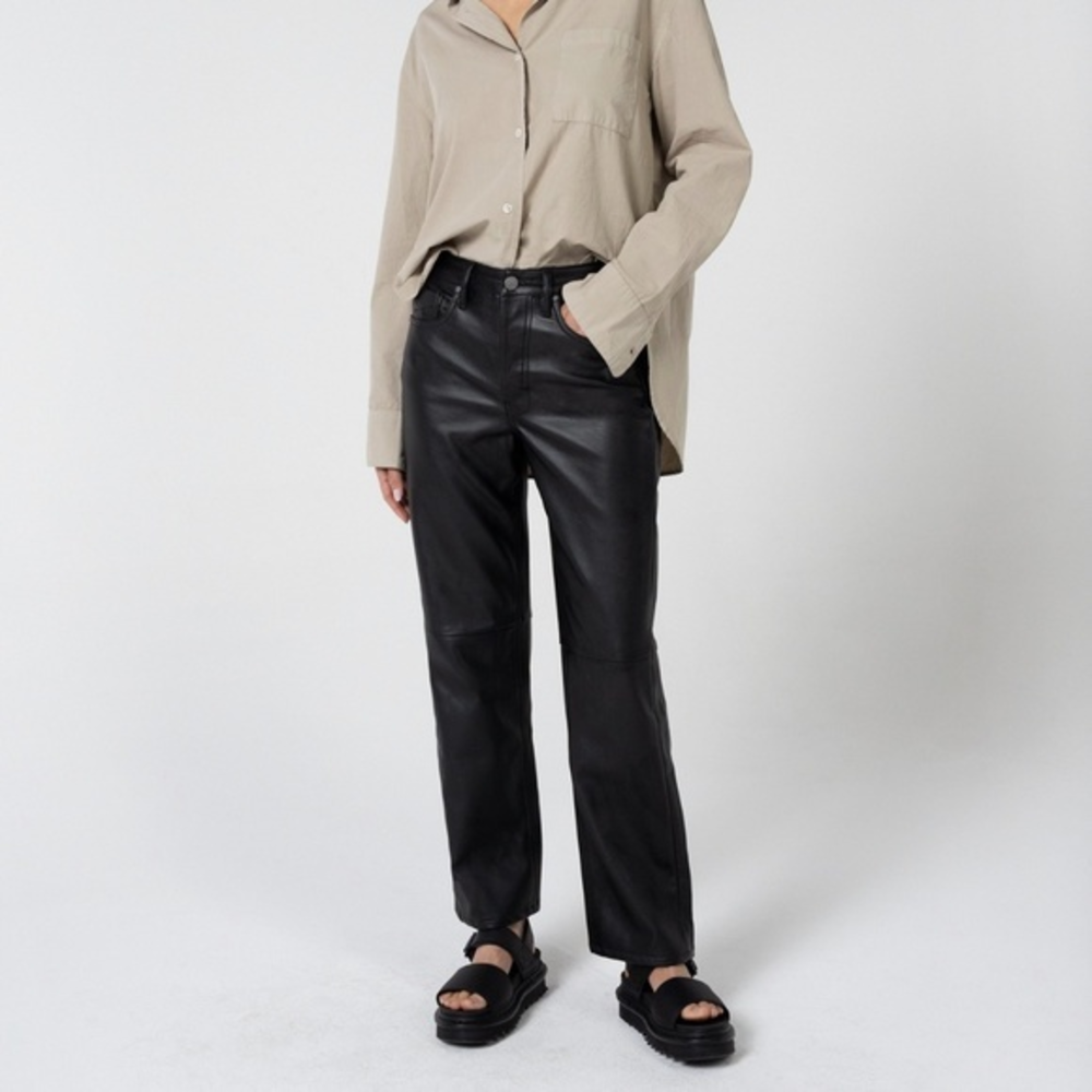 Unpublished Paloma High Rise Mom Jean‎ Vegan Black Leather size 25 NWT